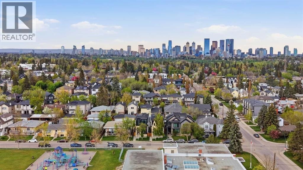 510 54 Avenue SW — photo 5