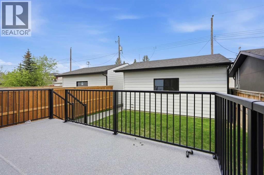 510 54 Avenue SW — photo 18