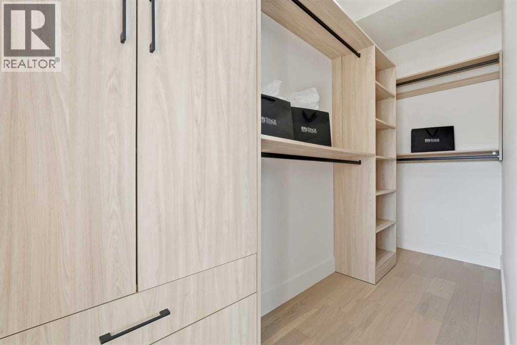 510 54 Avenue SW — photo 22