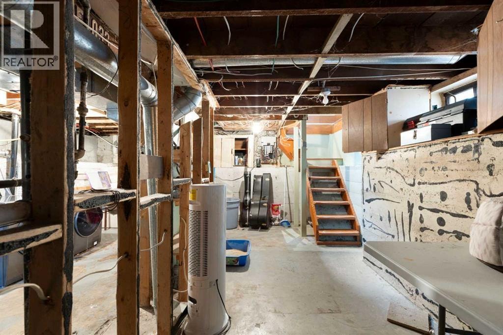 508 10 Avenue NE — photo 21