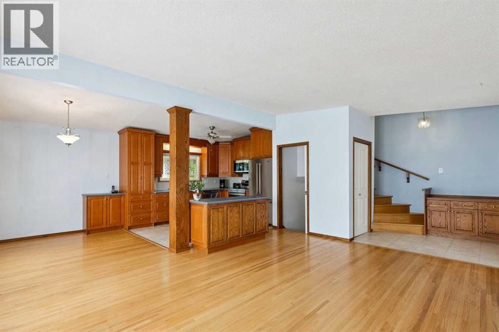 4823 Brisebois Drive NW — photo 6