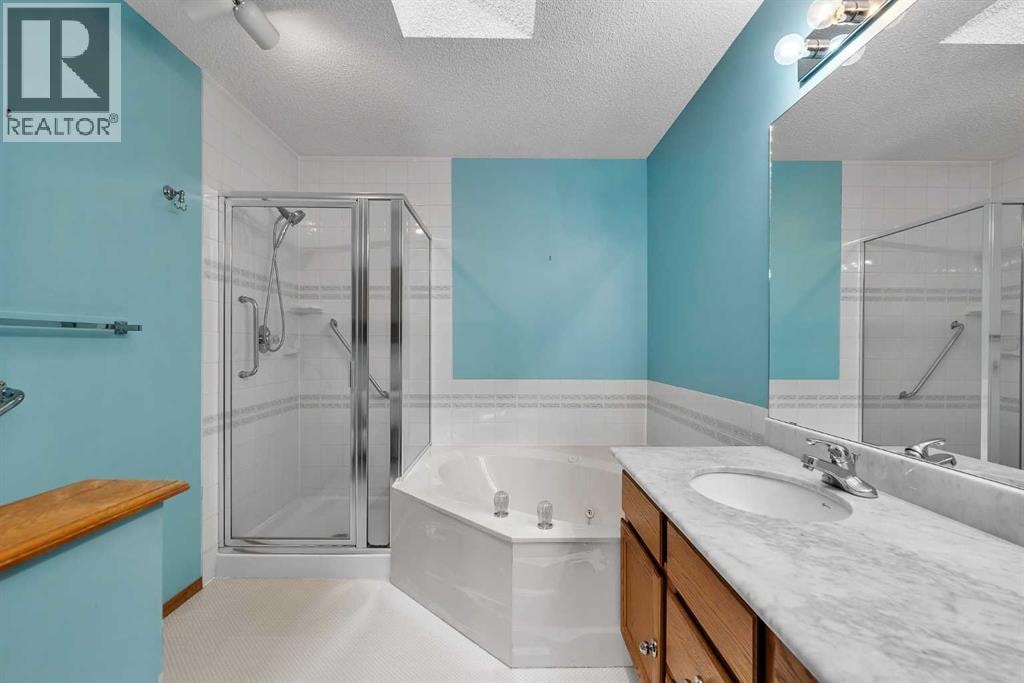 8 Edgepark Villas NW — photo 24