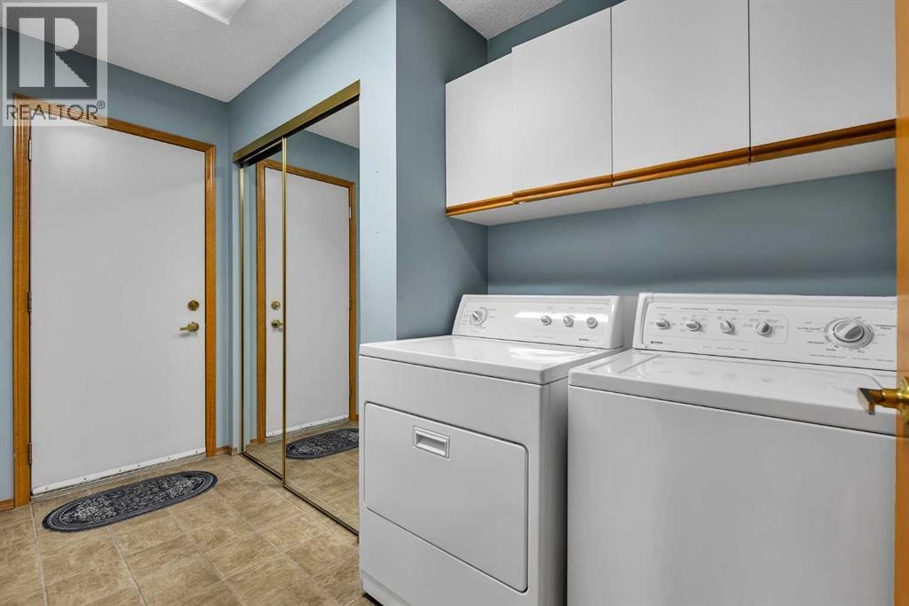 8 Edgepark Villas NW — photo 27