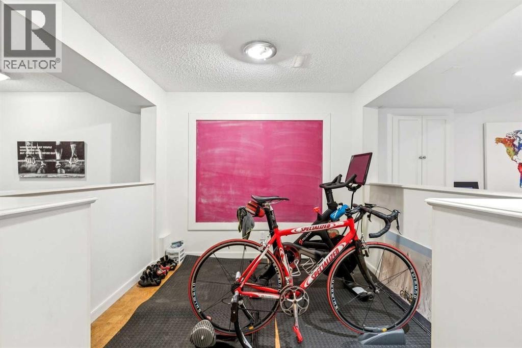55 Wentworth Manor SW — photo 34