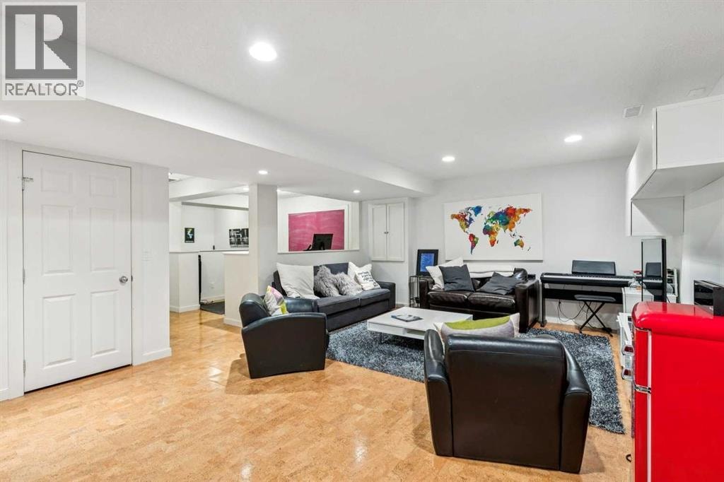 55 Wentworth Manor SW — photo 36