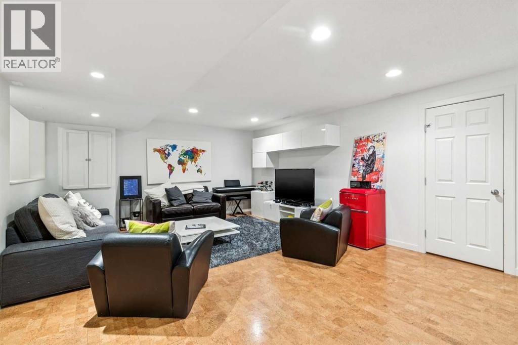 55 Wentworth Manor SW — photo 35