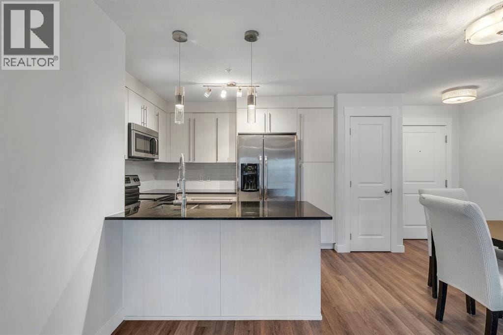 3104, 11 Mahogany Row SE — photo 8