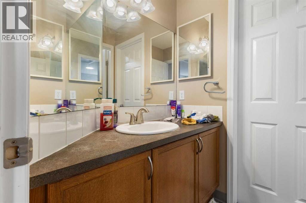59 Saddlemont Road NE — photo 15