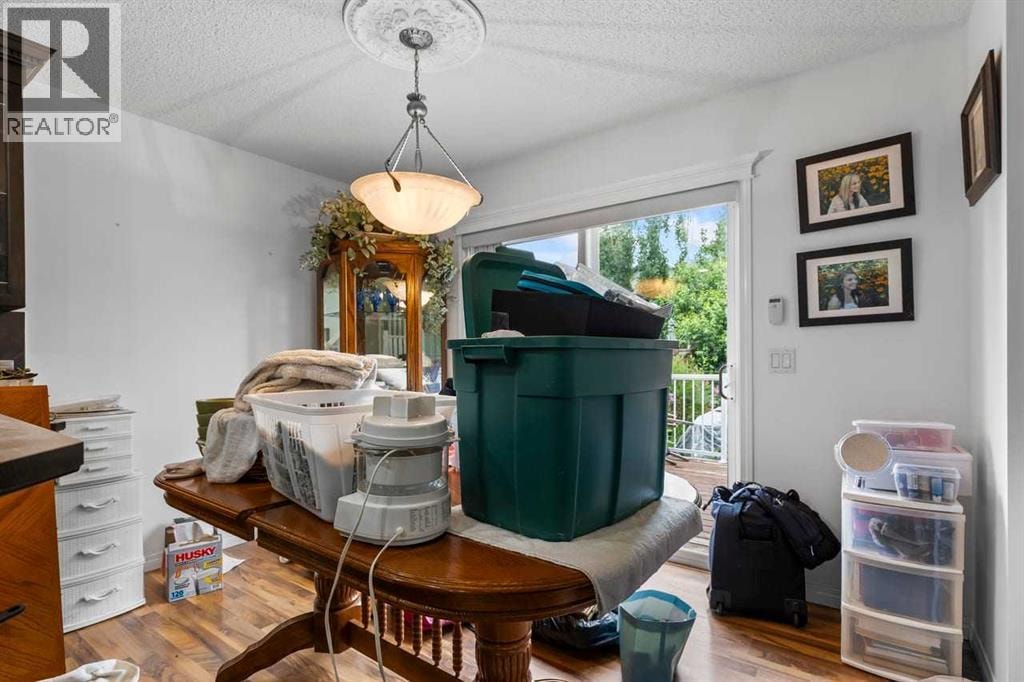 303 Bridlemeadows Common SW — photo 11