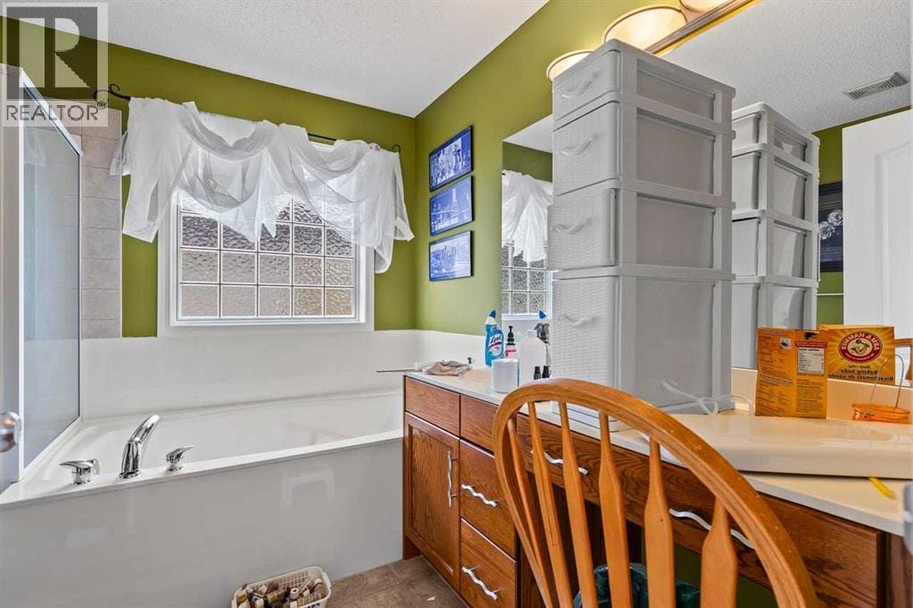 303 Bridlemeadows Common SW — photo 21