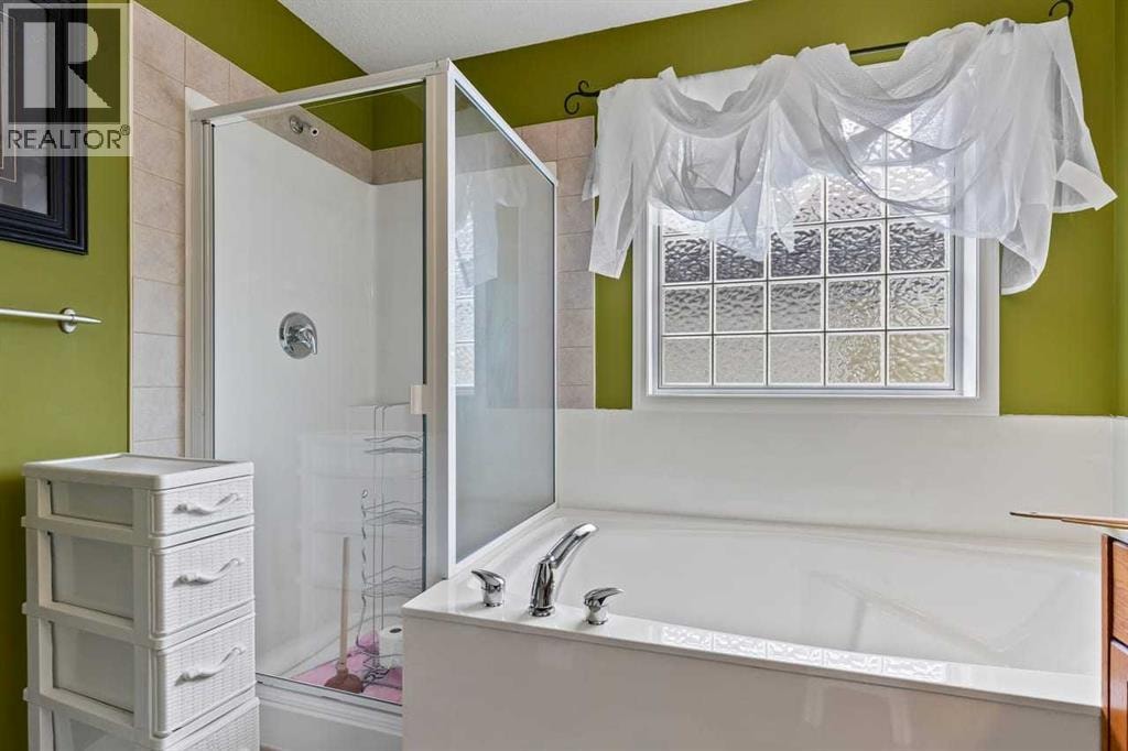 303 Bridlemeadows Common SW — photo 22