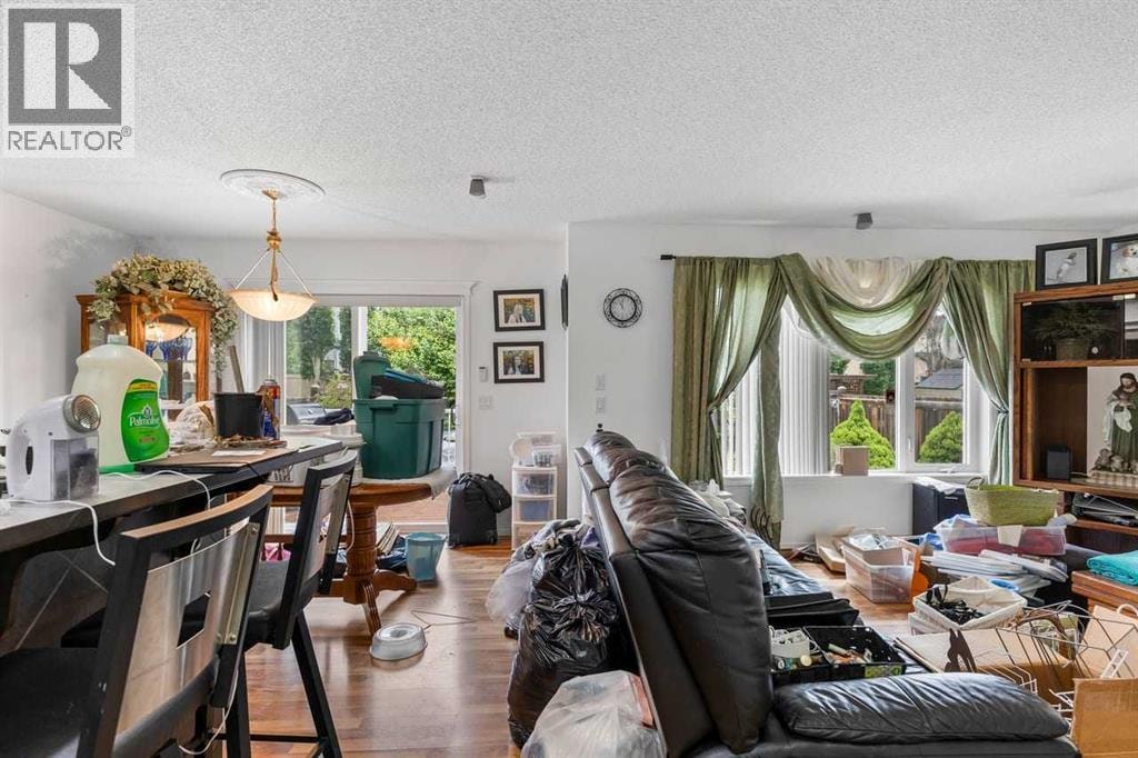 303 Bridlemeadows Common SW — photo 5