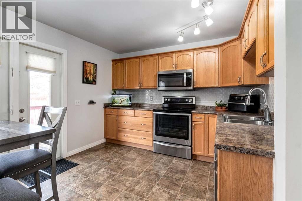 955 Erin Woods Drive SE — photo 10