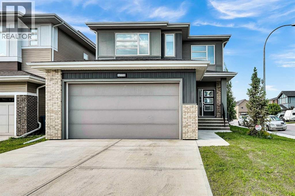 300 Walgrove Boulevard SE — photo 1