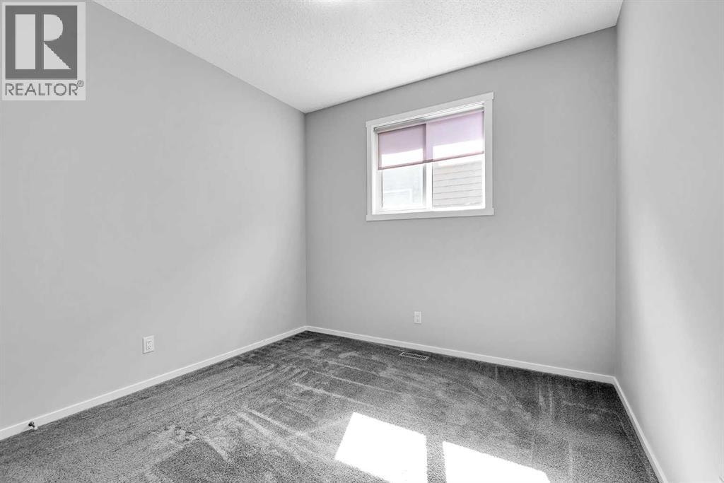 300 Walgrove Boulevard SE — photo 28