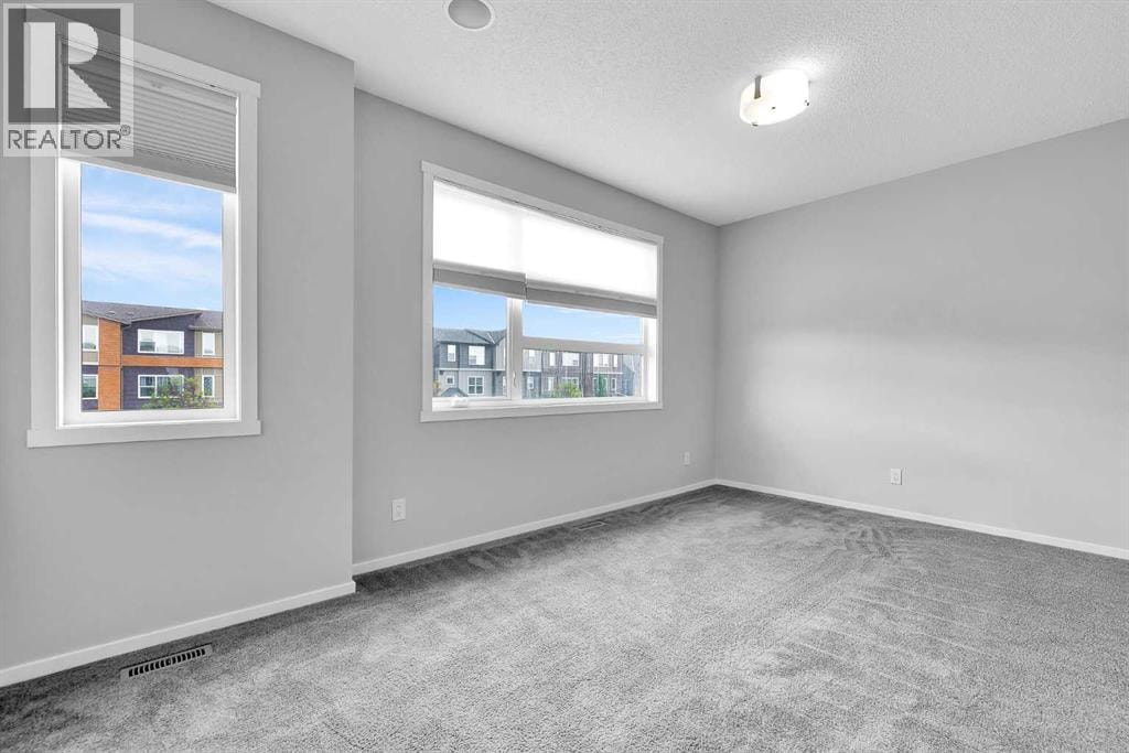 300 Walgrove Boulevard SE — photo 31