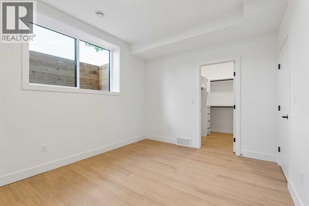 1025 32 Avenue NW — photo 45