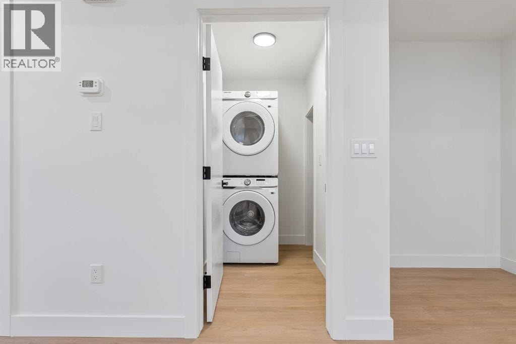 1025 32 Avenue NW — photo 39