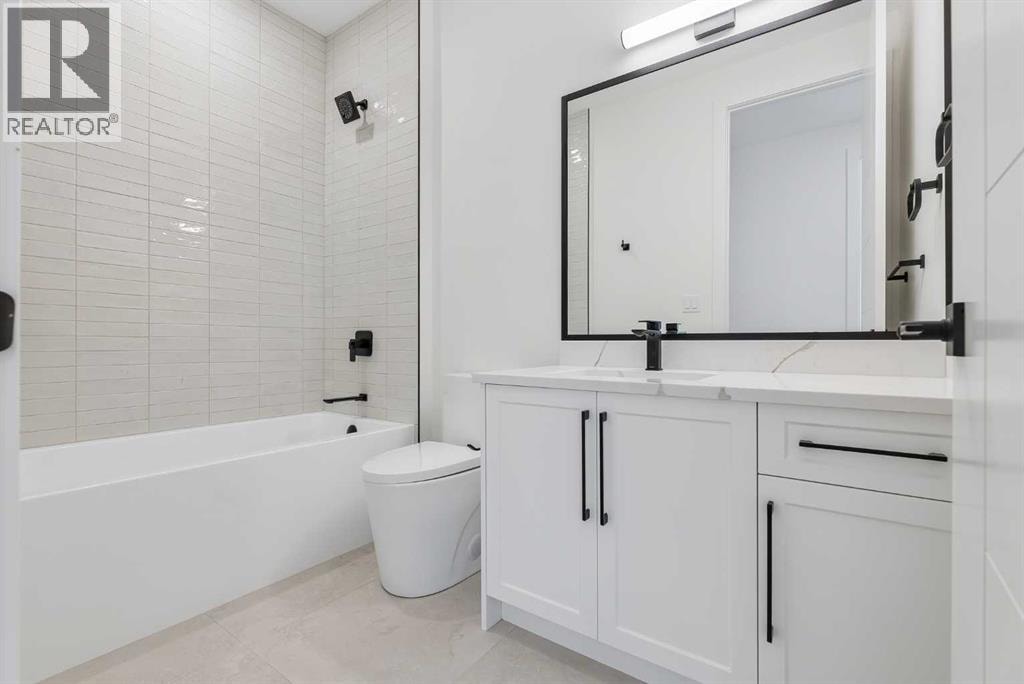 1025 32 Avenue NW — photo 33