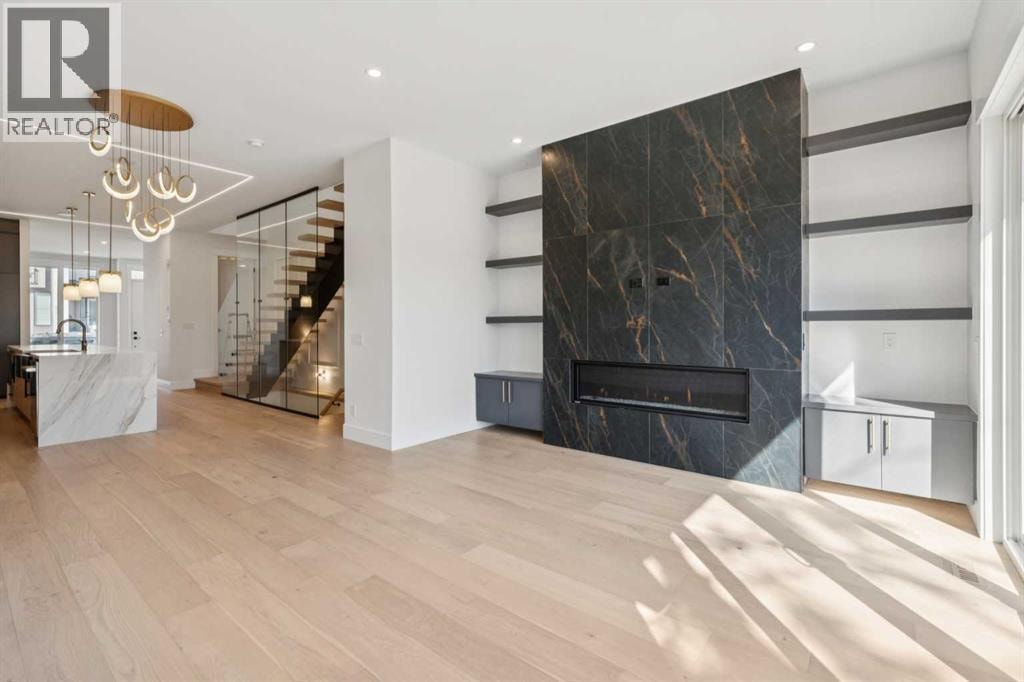 4216 16 Street SW — photo 17