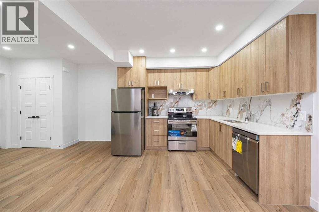 346 Edith Road NW — photo 37