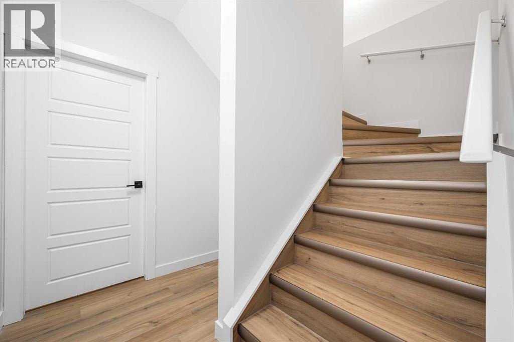 346 Edith Road NW — photo 36