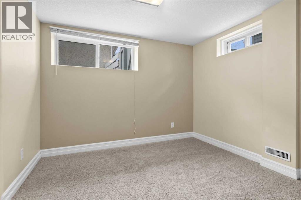 3816 Brighton Drive NW — photo 25