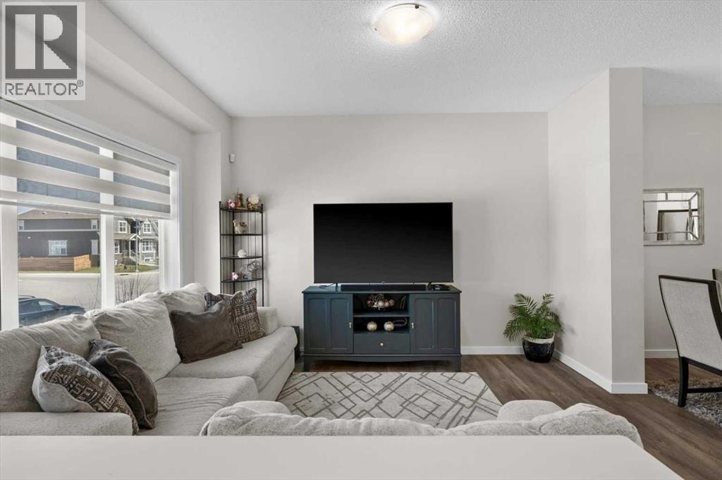 589 Masters Road SE — photo 6
