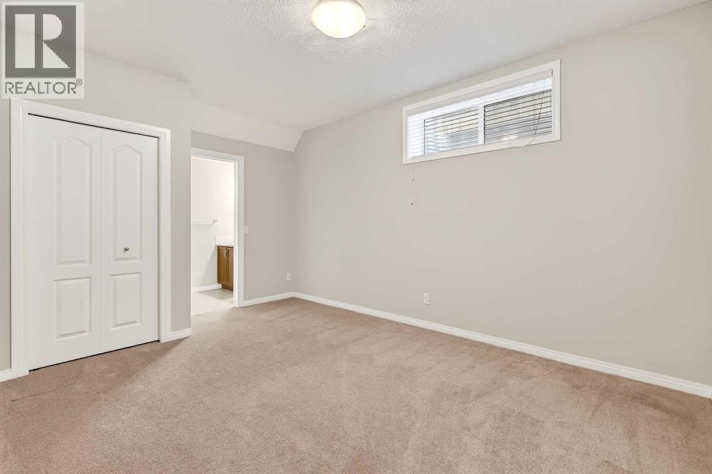 38 Silverado Skies Crescent — photo 42