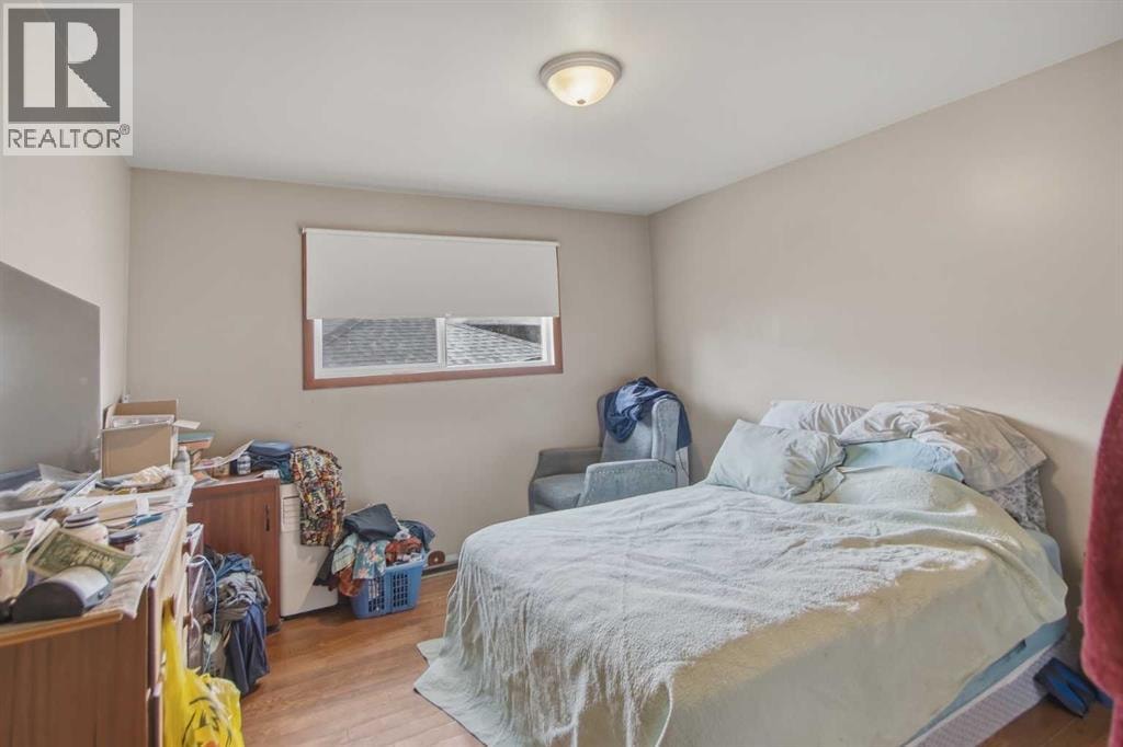 2026 27 Street SE — photo 15