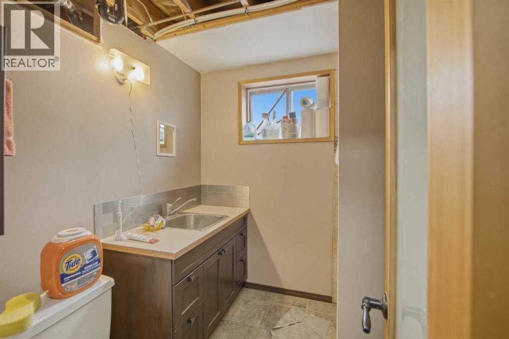 2026 27 Street SE — photo 25