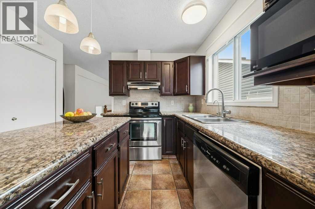 112 Cedargrove Way SW — photo 10