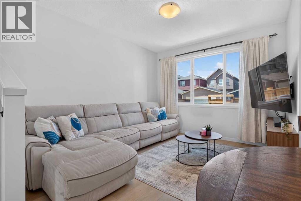 257 Edith Green NW — photo 15