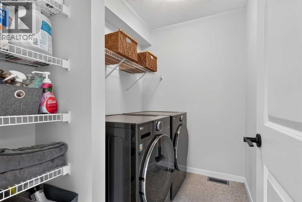 257 Edith Green NW — photo 22