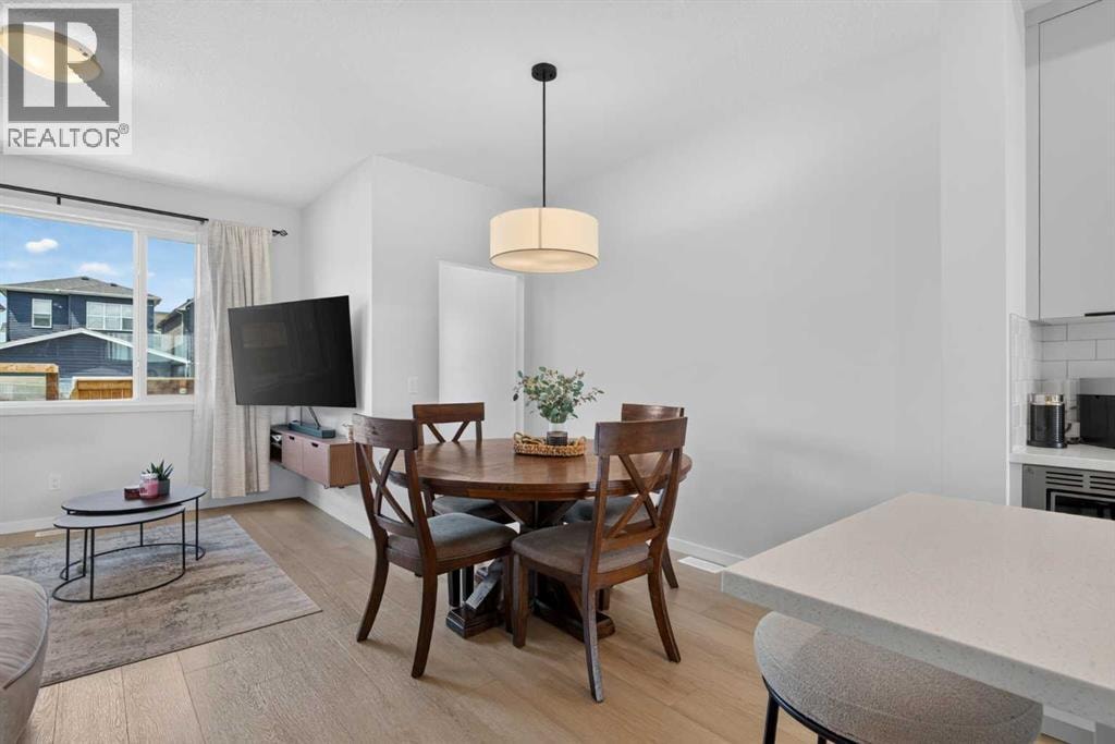 257 Edith Green NW — photo 13