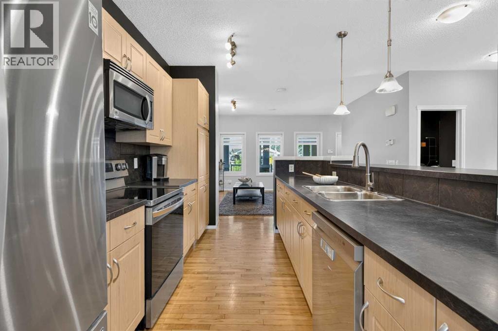 418 Evansdale Way NW — photo 9