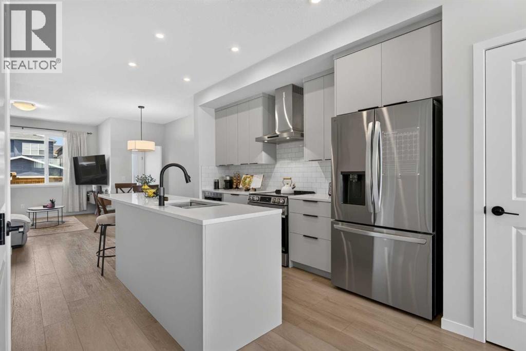 257 Edith Green NW — photo 8