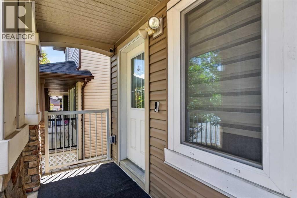 418 Evansdale Way NW — photo 2