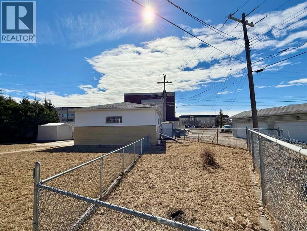 151 Fielding Drive SE — photo 40