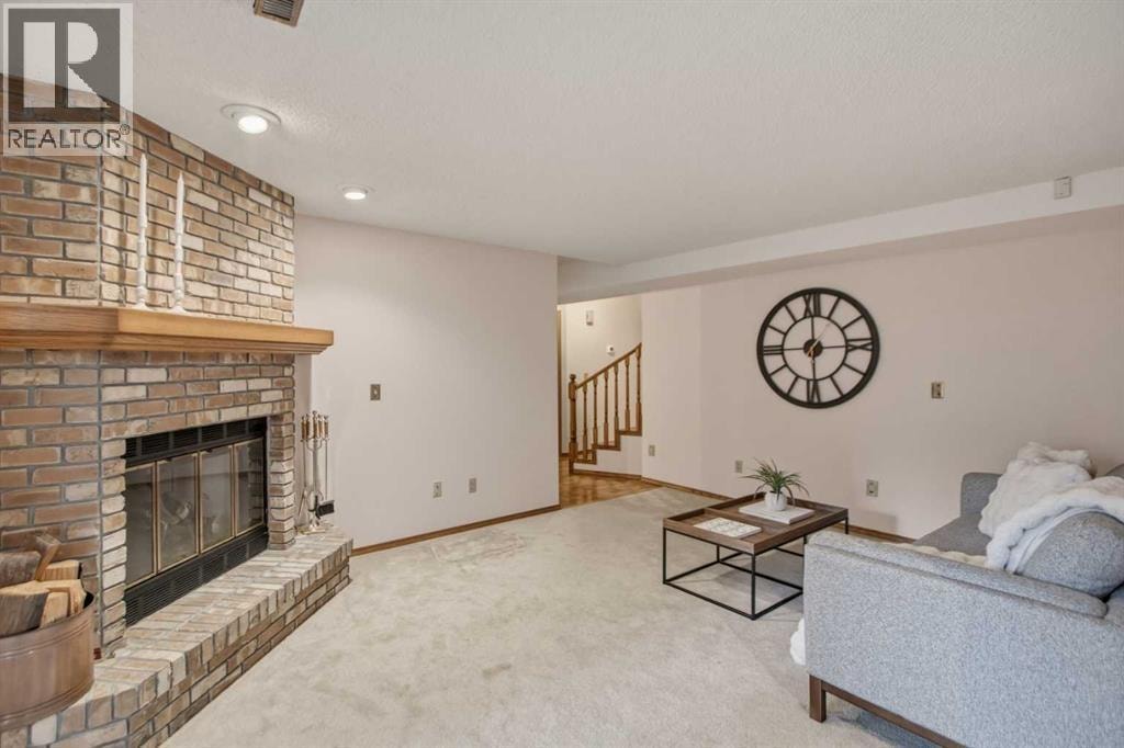 240 Varsity Estates Terrace NW — photo 26