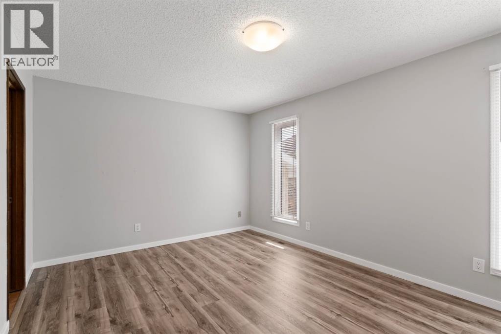 92 Glenhill Drive — photo 29