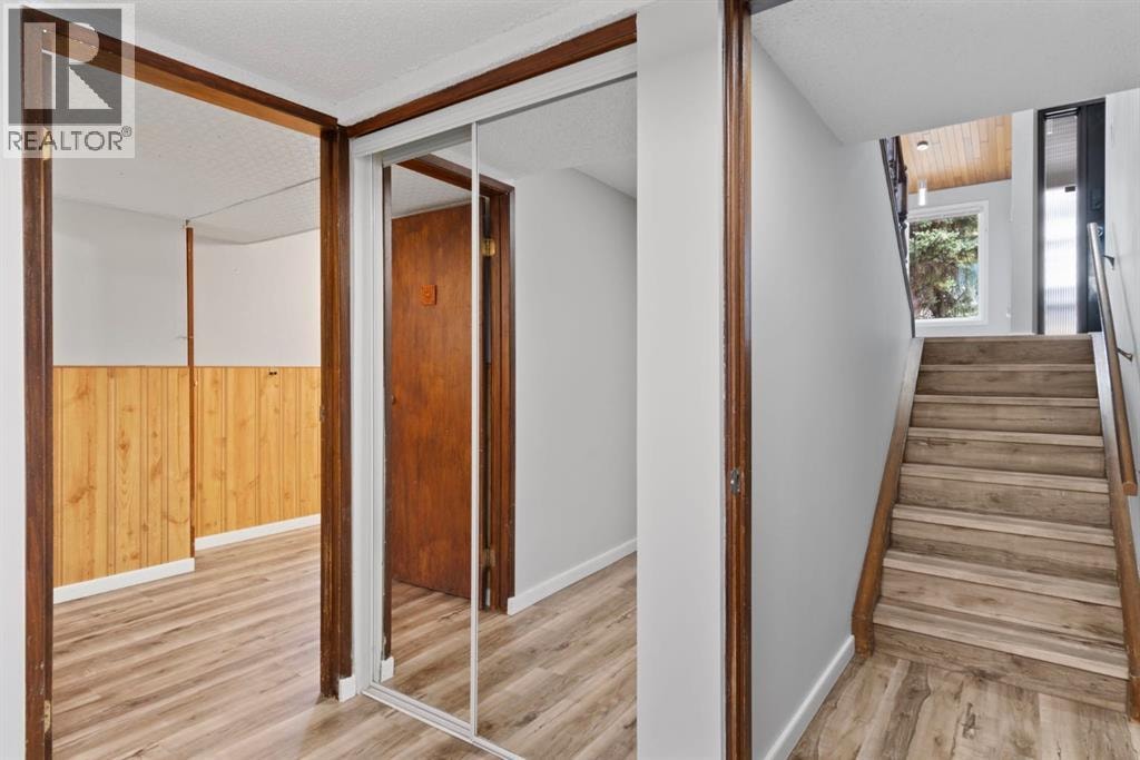 92 Glenhill Drive — photo 33