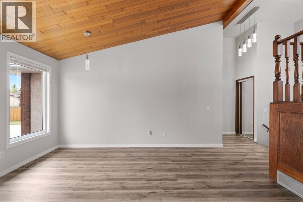 92 Glenhill Drive — photo 8