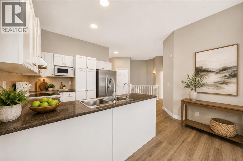 72 Prestwick Pond Terrace SE — photo 4
