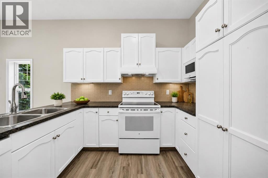 72 Prestwick Pond Terrace SE — photo 12