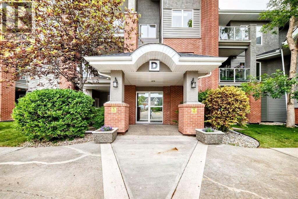 161, 15 Everstone Drive SW — photo 3