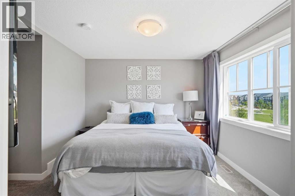 332 Lawthorn Way SE — photo 17