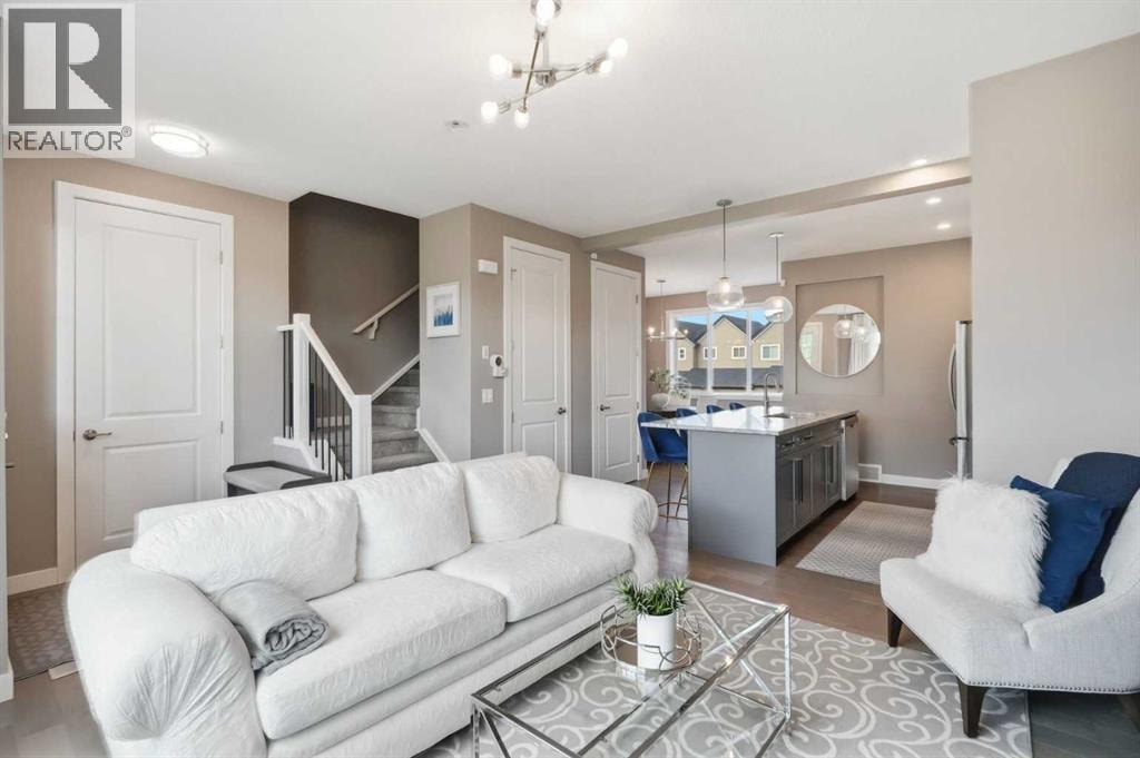 332 Lawthorn Way SE — photo 7