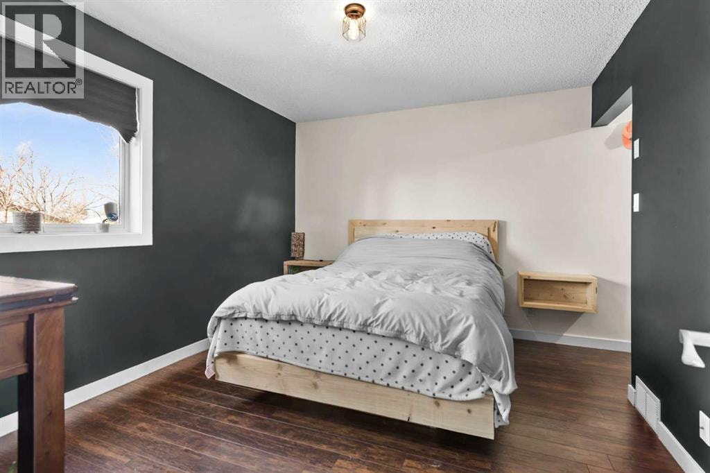 66 Elston Place SE — photo 15