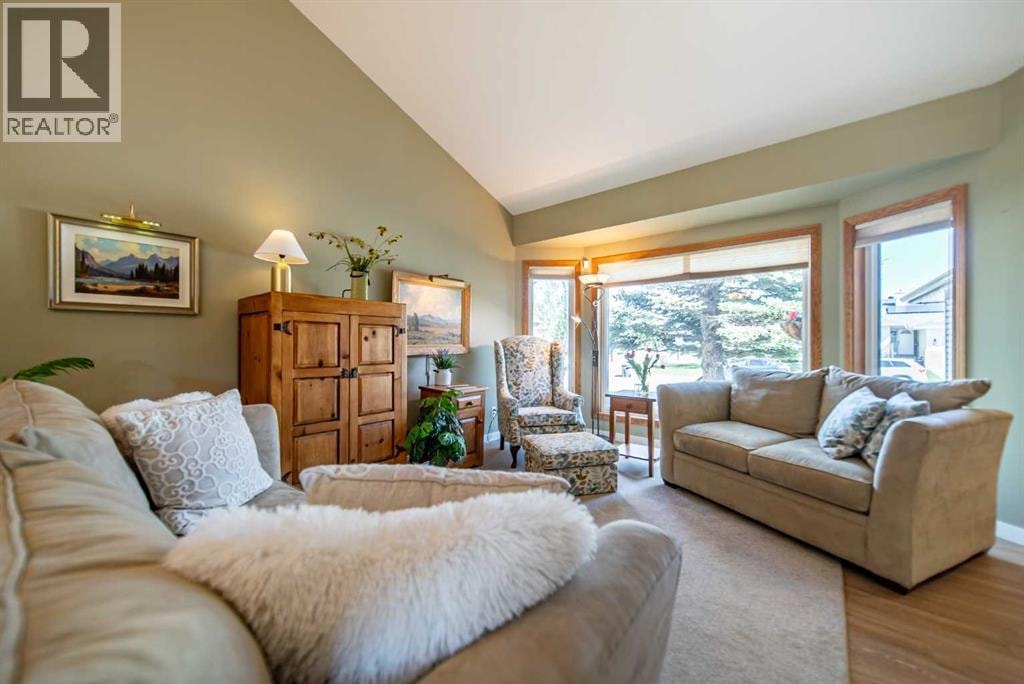 76 Sunset Crescent — photo 11